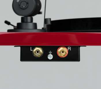 Audiotechnika Pro-Ject Essential III SB + OM 10 Red