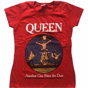 Merch Queen: Női Póló One Bites The Dust 