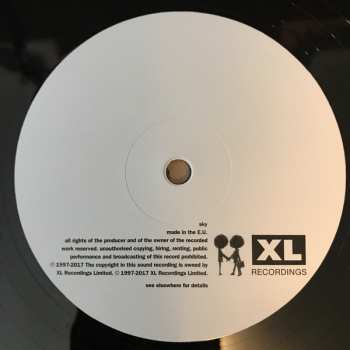 3LP/Dobozkészlet/MC Radiohead: OK Computer OKNOTOK 1997 2017 DLX | LTD