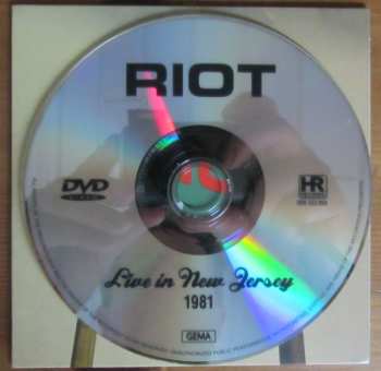 2LP/DVD Riot: Archives Volume 1: 1976-1981 LTD | CLR