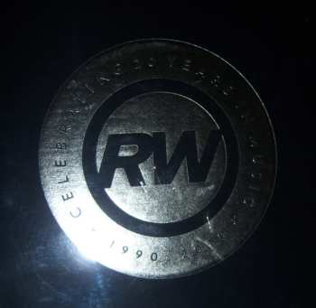 11CD/6DVD/Dobozkészlet Robbie Williams: Definitive Collector's Edition (Celebrating 20 Years In Music 1990 - 2010) LTD | NUM