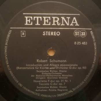 LP Robert Schumann: Konzert Für Klavier Und Orchester A-moll Op. 54 / Konzertstück Für Klavier Und Orchester G-dur Op. 92 / Novellette F-dur Op. 21 Nr. 1 / Toccata C-dur Op. 7