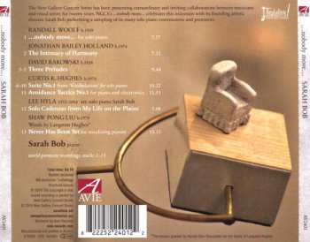 CD Sarah Bob: ...nobody move...