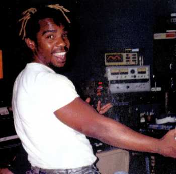 CD Scream: No More Censorship