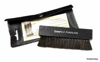 Audiotechnika Simply Analog  - Anti-static Wooden Brush Cleaner S/1 Black