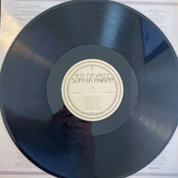LP Sophia Knapp: Into The Waves