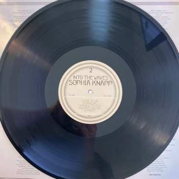 LP Sophia Knapp: Into The Waves