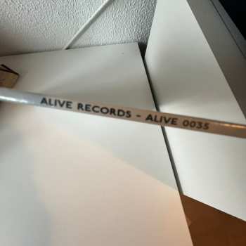 LP Swell Maps: International Rescue