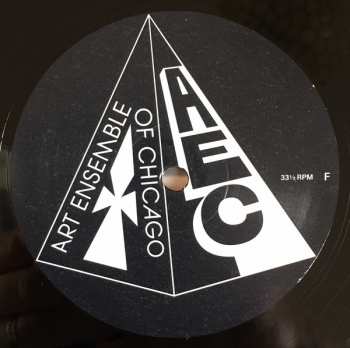 4LP/Dobozkészlet The Art Ensemble Of Chicago: We Are On The Edge (A 50th Anniversary Celebration)