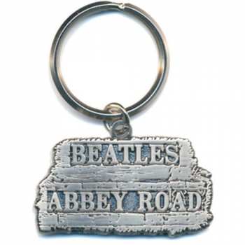 Merch The Beatles: Kulcstartó Abbey Road Sign In Relief 