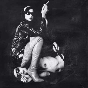 Album The Devils: Iron Butt