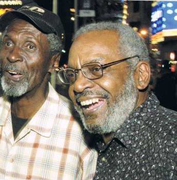 CD The Holmes Brothers: Simple Truths 
