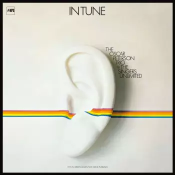 The Oscar Peterson Trio: In Tune