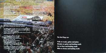 CD The Red Flags: Self-Centred And Delusional