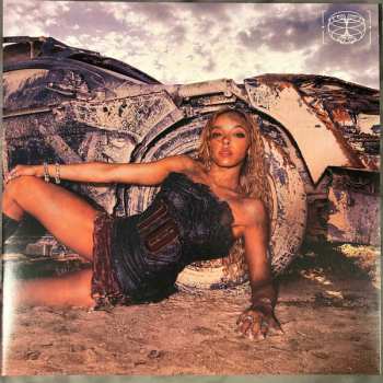 LP Tinashe: Quantum Baby