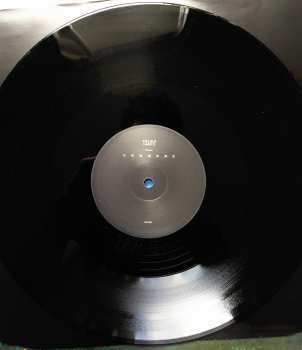 LP Various: Commune LTD