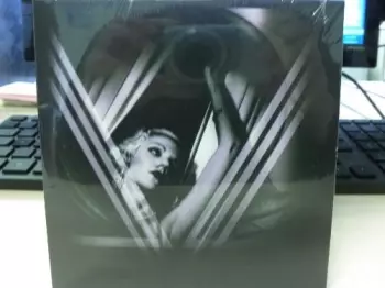 Anthem For A Doomed Youth