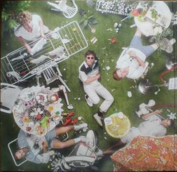 2LP Von Wegen Lisbeth: Sweetlilly93@hotmail.com CLR