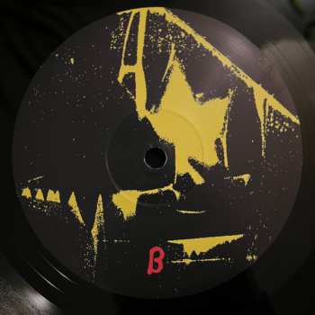 2LP Wallace: Red, Yellow, Black
